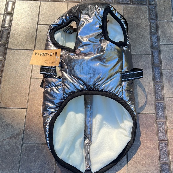 New W/ Tags PawRoll Winter Dog Jacket. Metallic Silver. Dog jacket with harness. - Picture 5 of 6